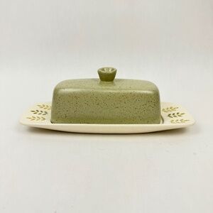 Vintage MCM Metlox Poppytrail Pepper Tree 1/4 lb Covered Butter Dish Green Lid